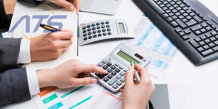 Kết chuyển lãi lỗ đầu năm là gì?