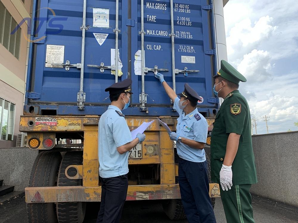 Nộp hồ sơ và chứng từ liên quan