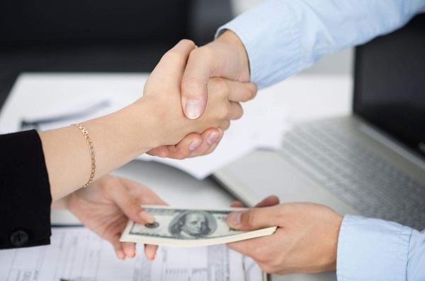 So sánh lợi nhuận trước thuế và sau thuế trong doanh nghiệp