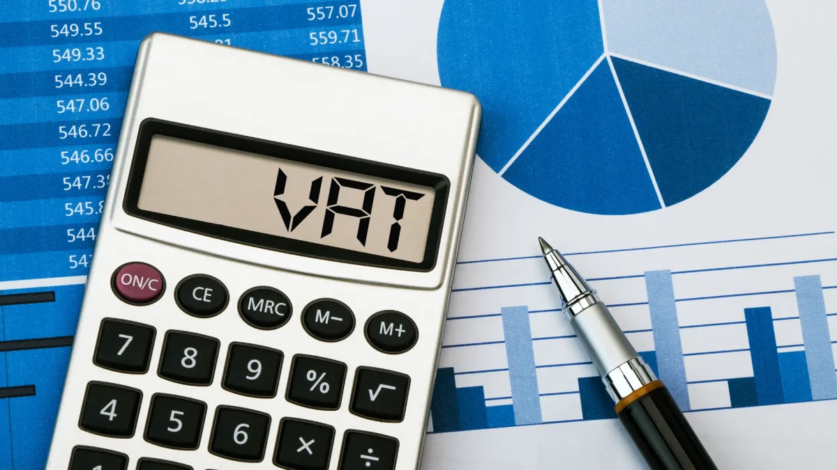 cách tính thuế vat 8 ngược